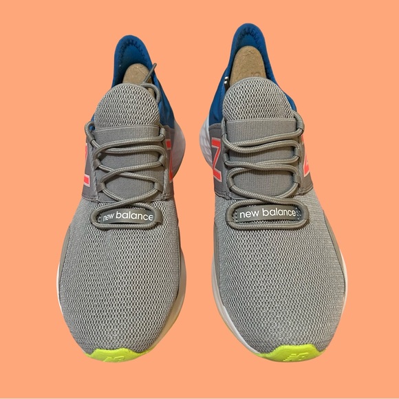 NWT! NEW BALANCE ROV WOMENS SNEAKERS, SIZE 10. GRAY, BLUE, BRIGHT YELLOW. NO BOX - Picture 11 of 16